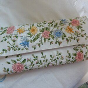 Floral Embroidered Clutch with Wallet